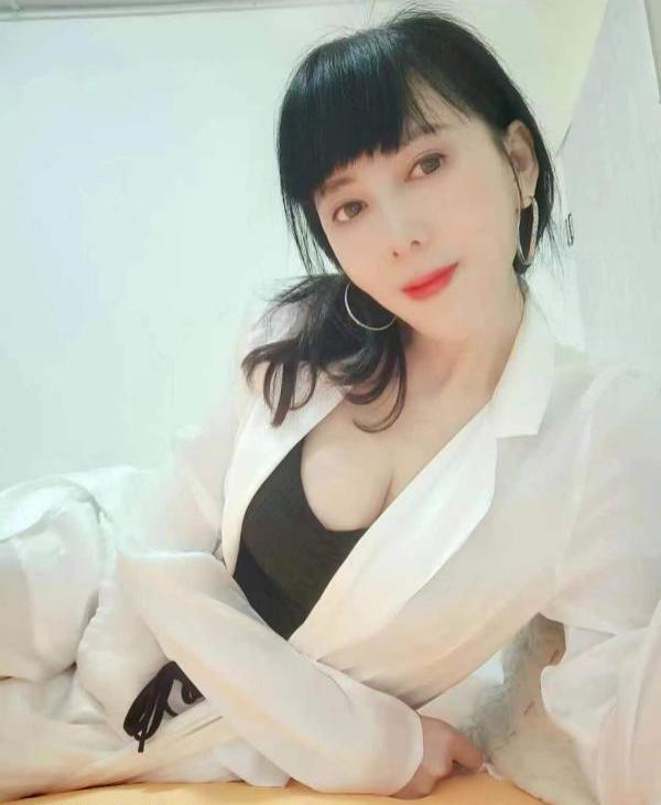 龙岗美少妇 倩倩